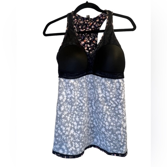 Torrid Wireless Racerback Tankini Size M - Picture 6 of 12